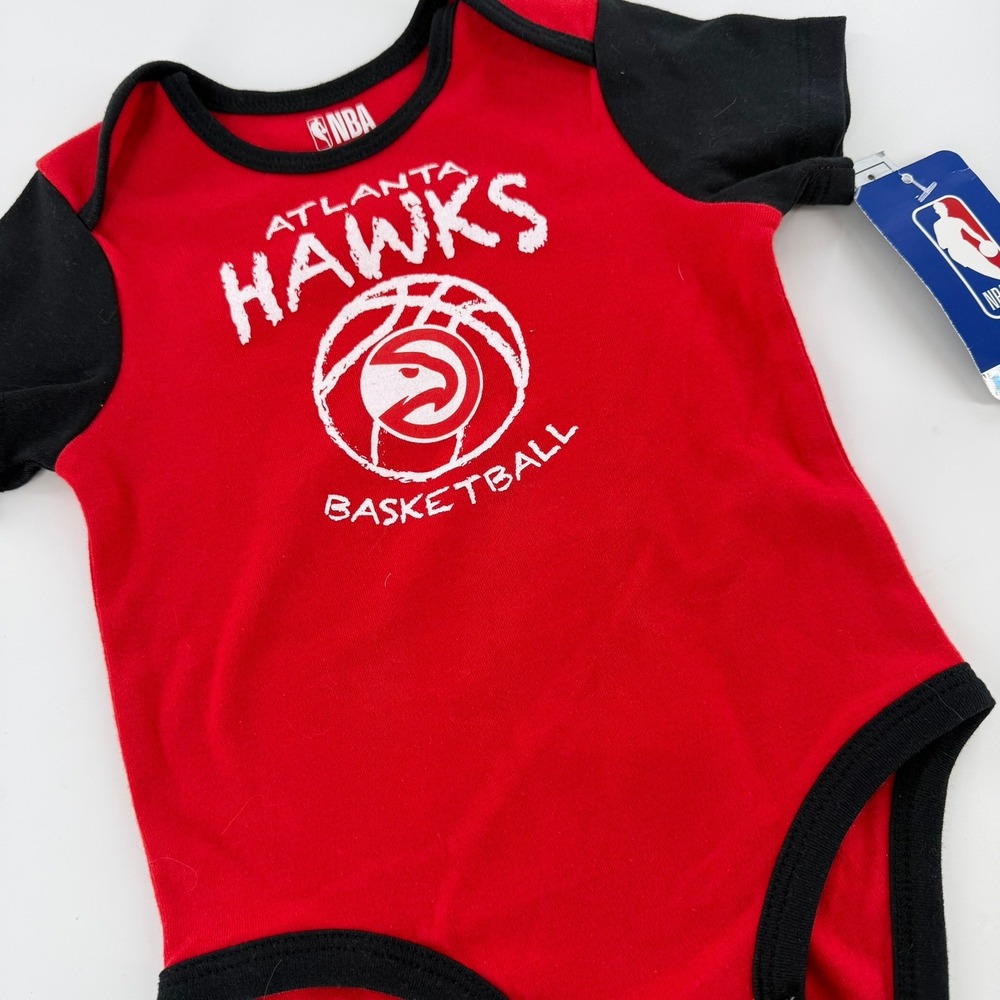 NBA Atlanta Hawks Bodysuit Basketball Graphic Kids 18M‎ Red Black New With Tags